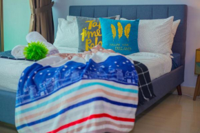 B1 -Lake View- Free Netflix 100Mb WiFi - 5mins to Mount Austin IKEA, AEON, Toopen 1-5Pax